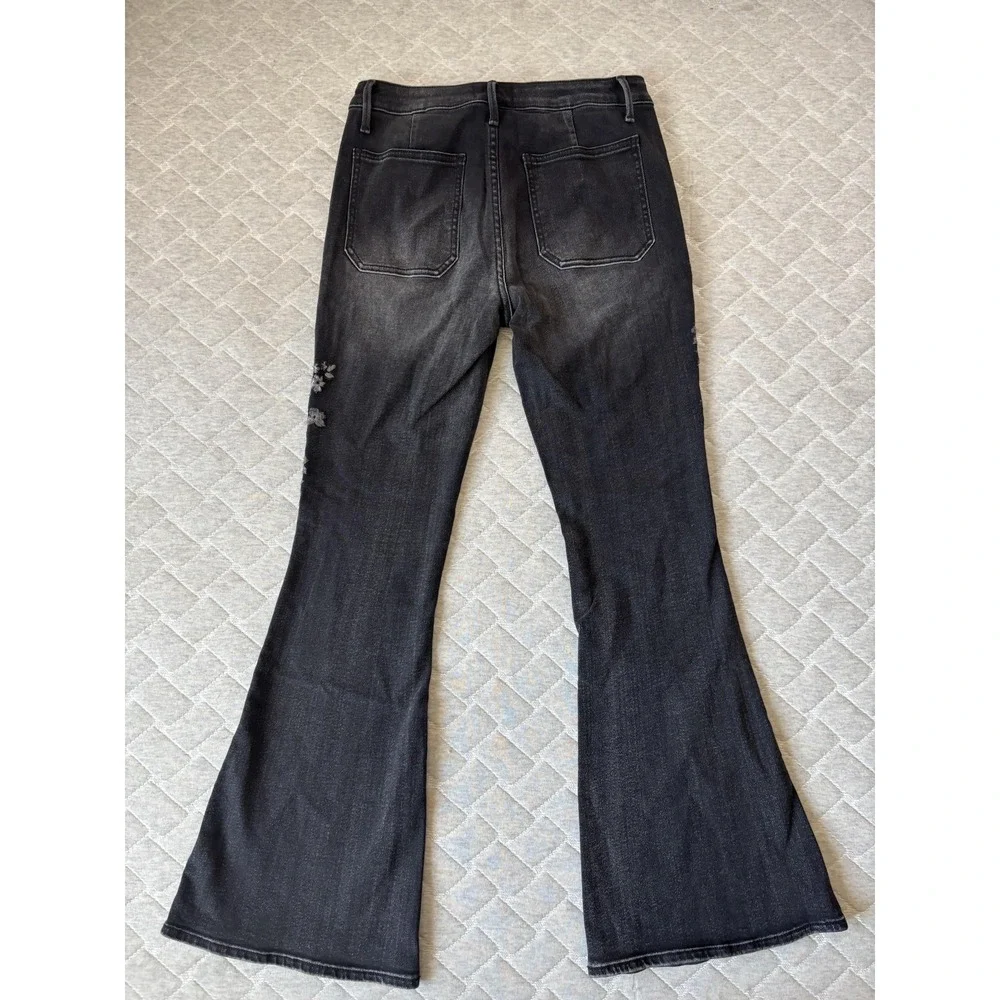 Driftwood Farrah Jeans Womens 28 Black Flare Floral Embroidered Denim Boho - Picture 2 of 7